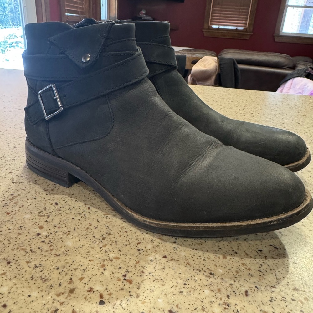 Clark’s Black Leather Ankle Boots with Buckle